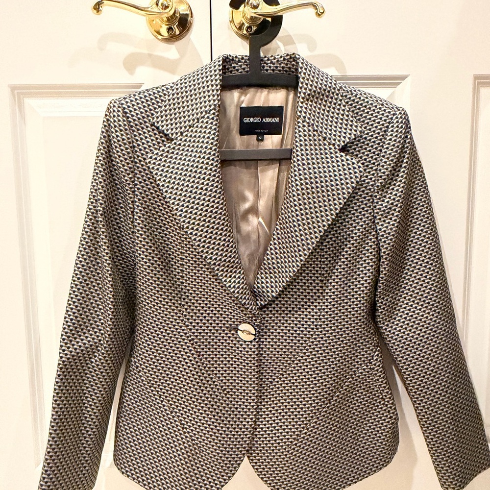 Giorgio Armani Women's Textured Blazer in Gray